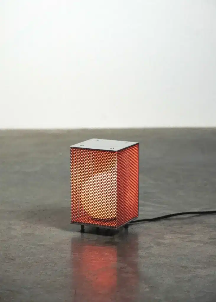 imgi_31_nook_lamp-01484